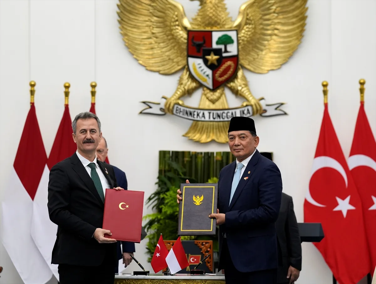 Türkiye ve Endonezya Savunma İş Birliğini Güçlendiriyor