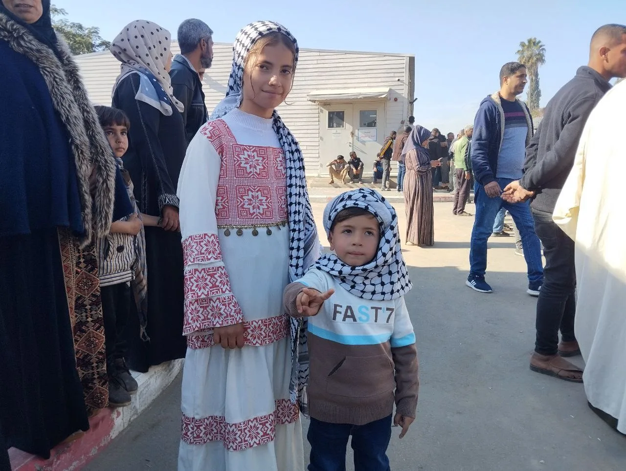 İsrail'in Serbest Bıraktığı 369 Filistinliden 333'ü Gazze'ye Ulaştı