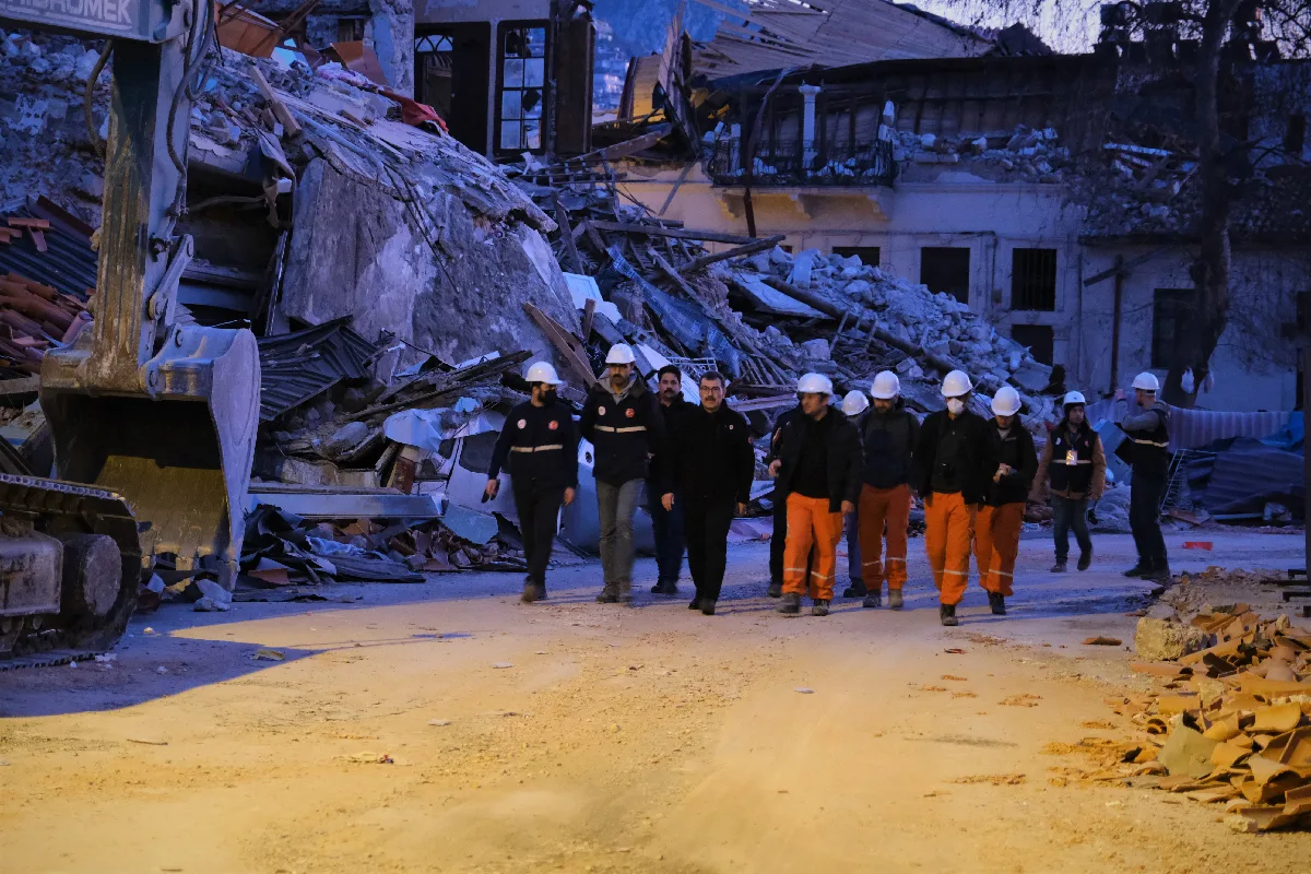 TÜBİTAK'tan Deprem Bölgesine Yönelik Destek Programları