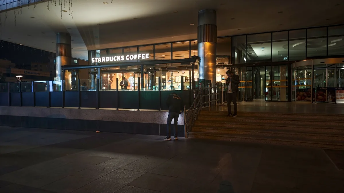 Diyarbakır'da Kafeye Silahlı Saldırı: 1 Ölü, 1 Yaralı