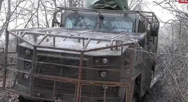 Ruslar, Kursk’ta Ukrayna’dan Kirpi-II Ele Geçirdi
