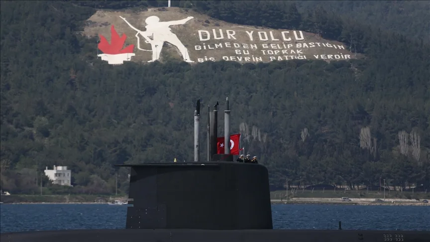 Çanakkale Boğazı’nda Denizaltı Şehitleri anıldı