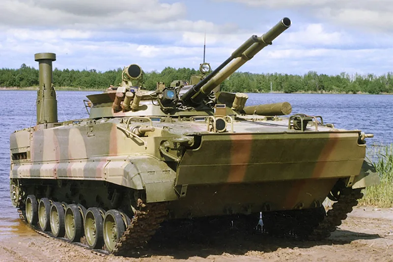 Rusya, BT-3F zırhlı aracını test ediyor