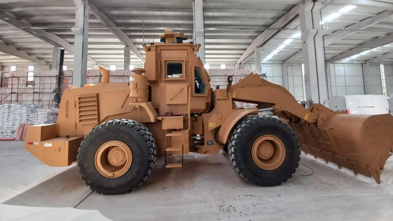 Zırhlı iş makinesi TOSUN ihracat başarısı yakaladı