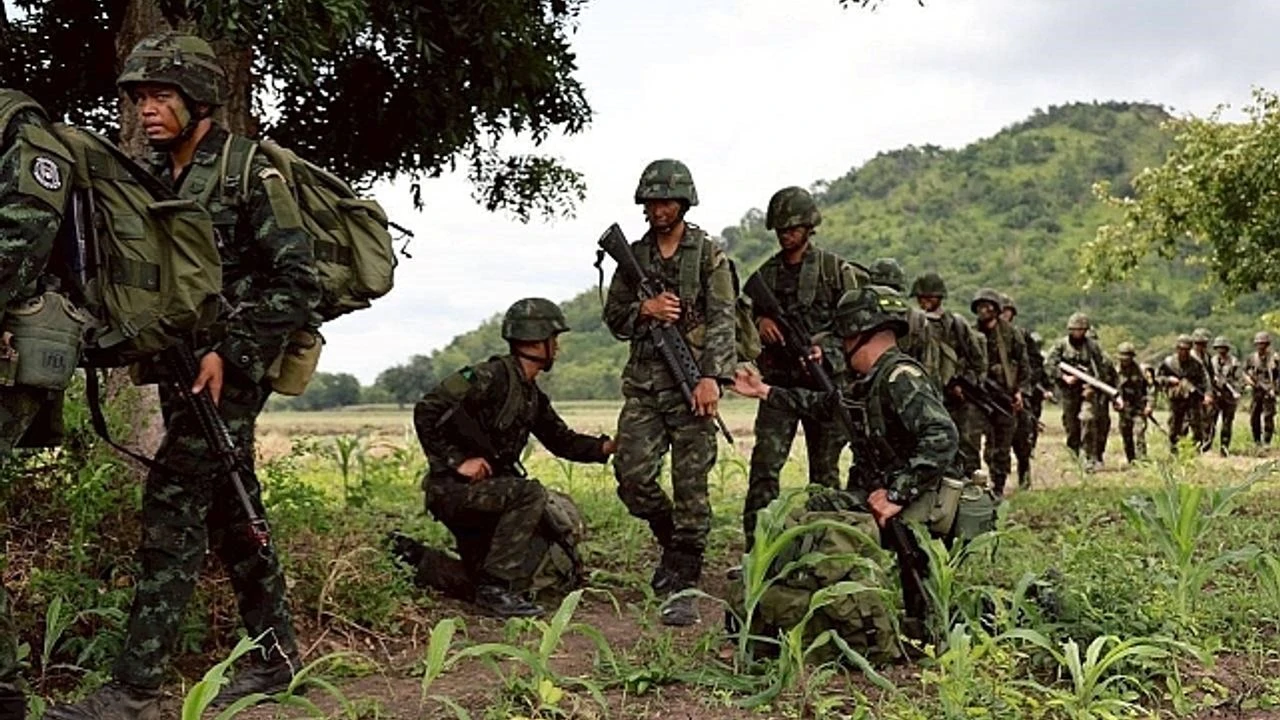 Kamboçya ve Tayland, Kuala Lumpur'da barış anlaşması imzalayacak