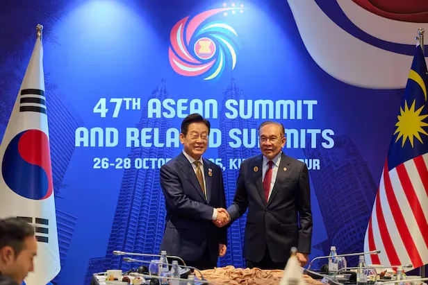 Güney Kore ve Malezya, savunma sanayi iş birliğini genişletiyor