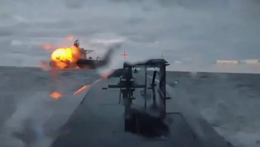 Ukrayna, SİDA'lar ile bir tanker daha vurdu