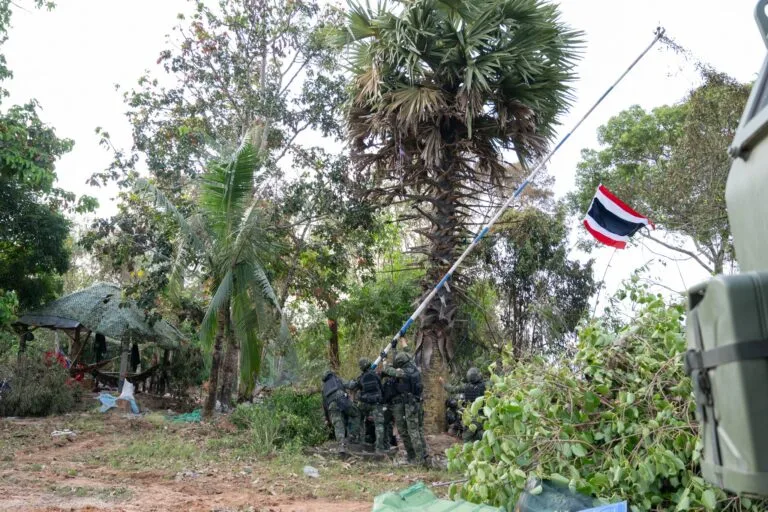 Tayland Deniz Piyadeleri, Trat sınır bölgesini aldı