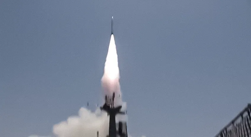 İran Seyyad 3-G hava savunma füzesini test etti