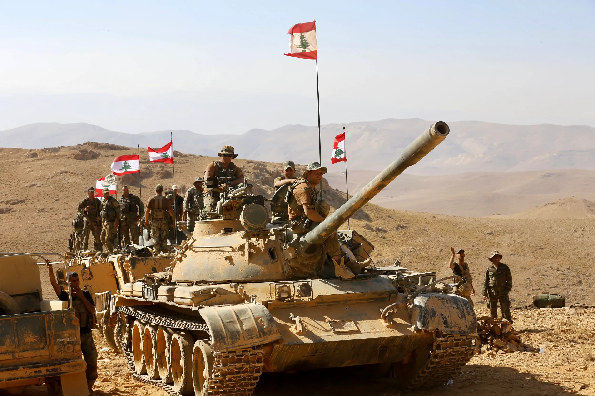 Lübnan'a ait tank