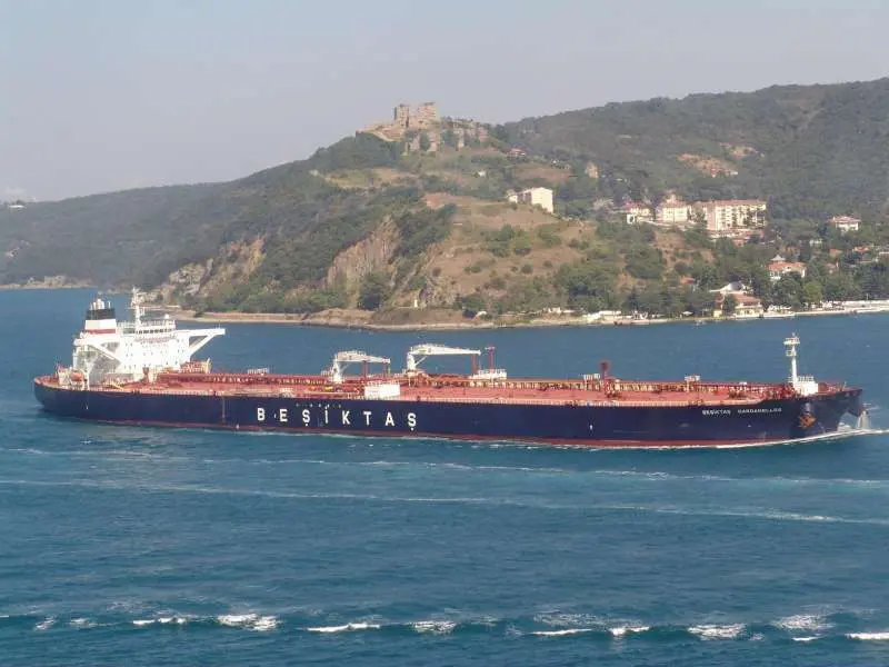 Altura Tankeri'nin Beşiktaş Dardanelles adıyla faaliyet gösterdiği dönemden bir kare