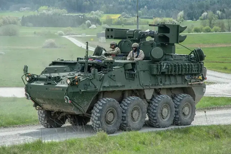 MSHORAD monteli Stryker zırhlı muharebe aracı