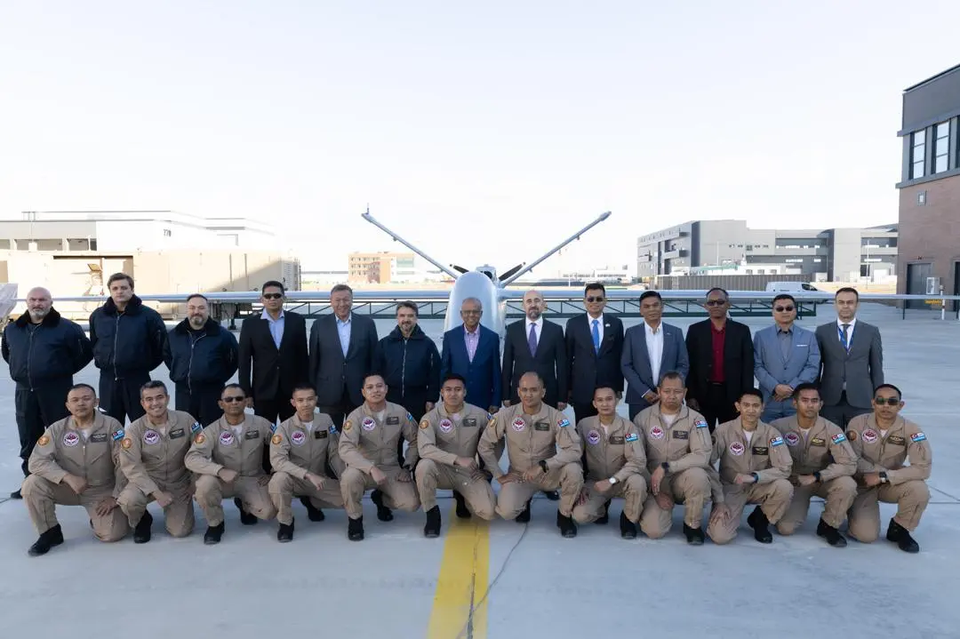 ANKA Uçak Geçiş Kursu’nu başarıyla tamamlayan RMAF personelleri