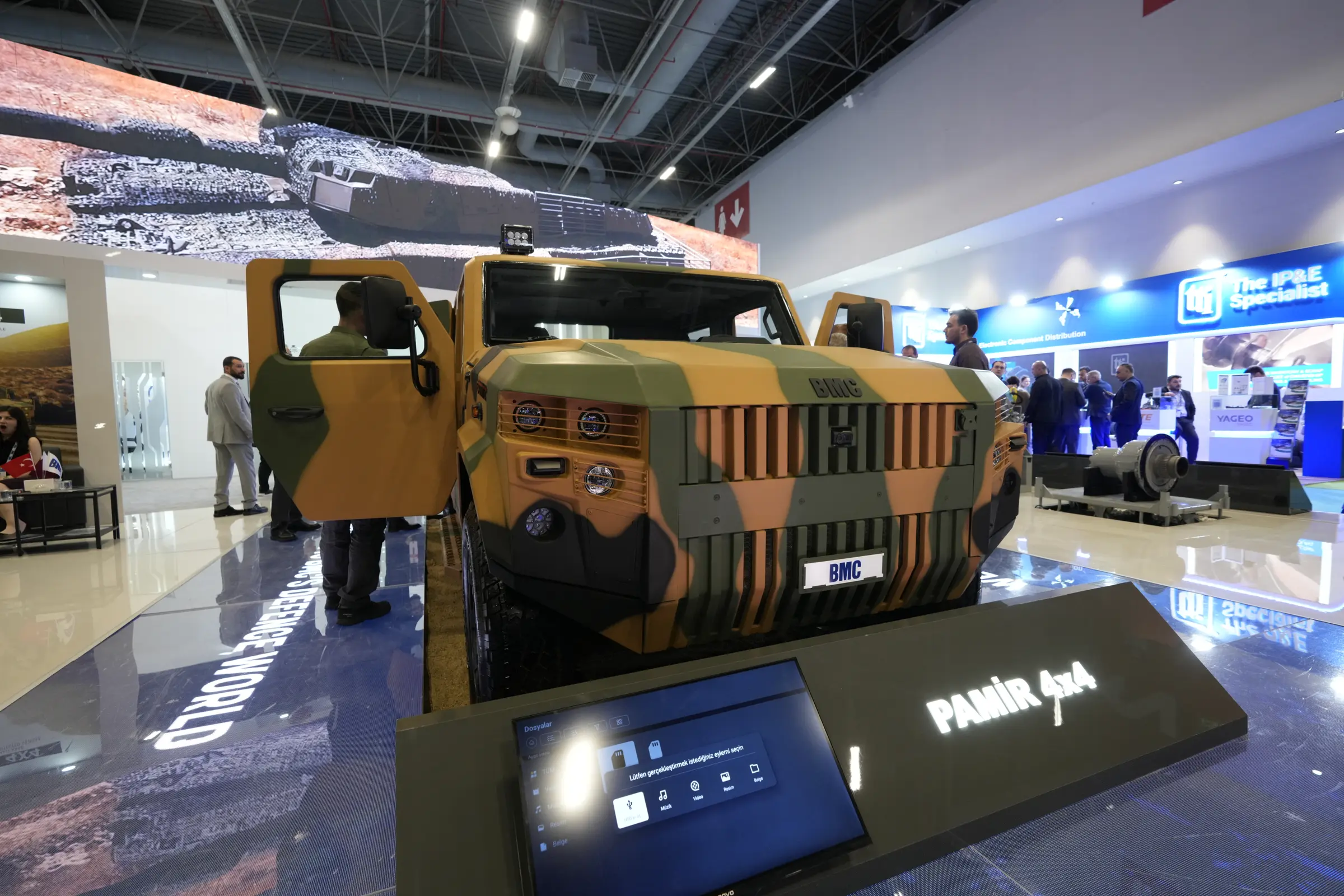 BMC’nin yeni aracı PAMİR 4x4, SAHA 2026’da tanıtıldı