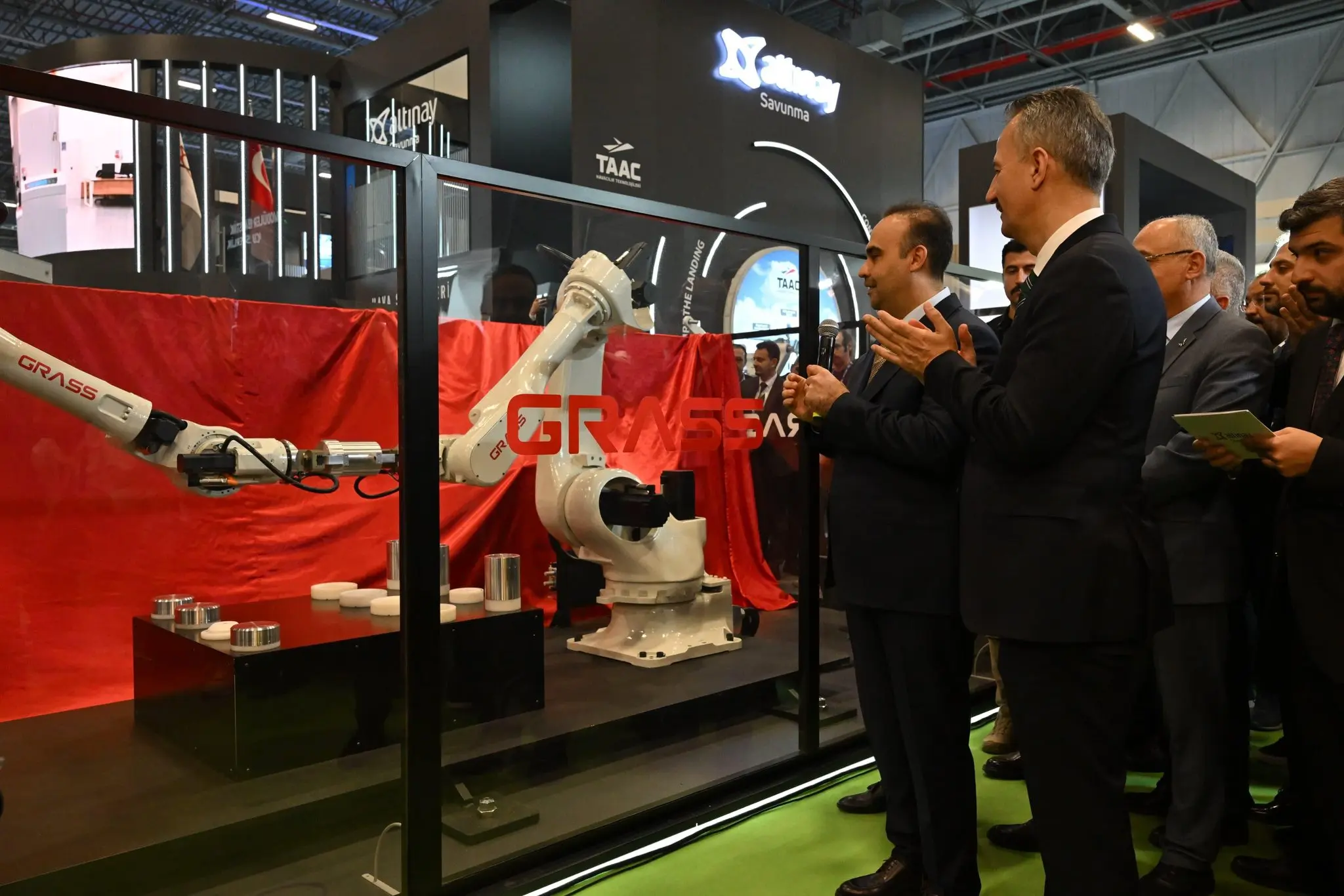 Türkiye’nin yeni nesil yerli robotları SAHA 2026’da görücüye çıktı