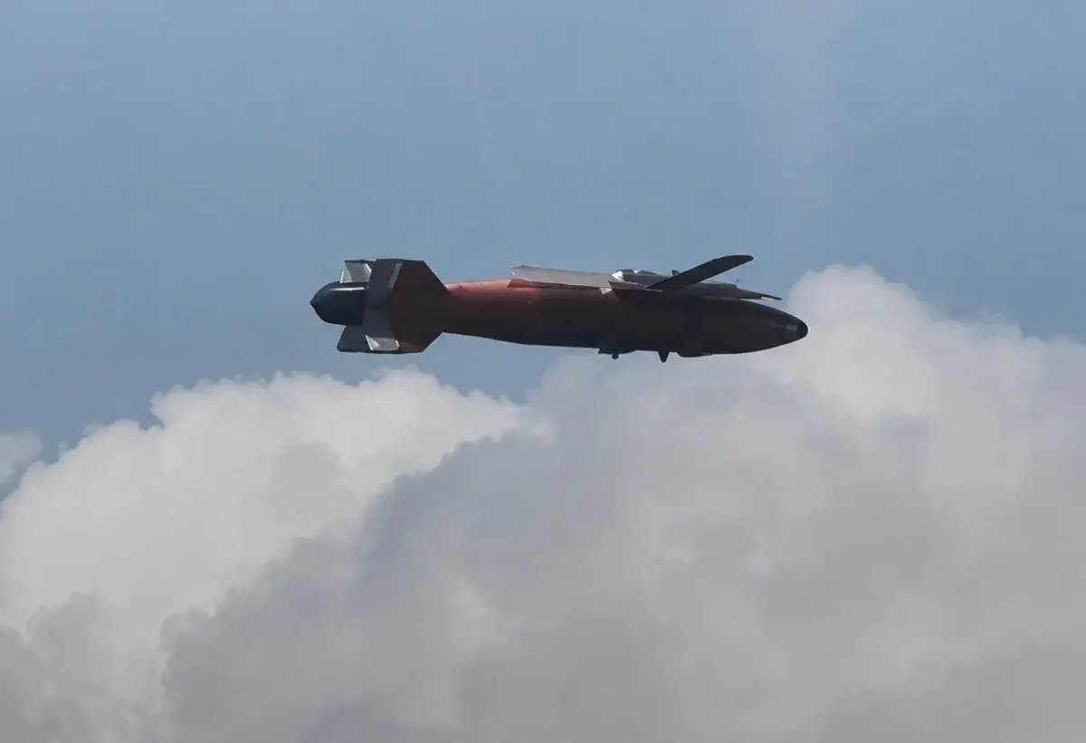 Ukrayna tarafından geliştirilen planör yapılı süzülen bomba
