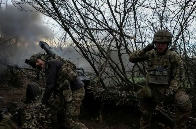Zelenski: Ukrayna ordusunda kapsamlı bir askeri reform başlayacak