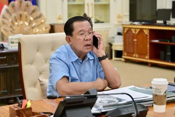 Kamboçya Senatosu Başkanı Hun Sen