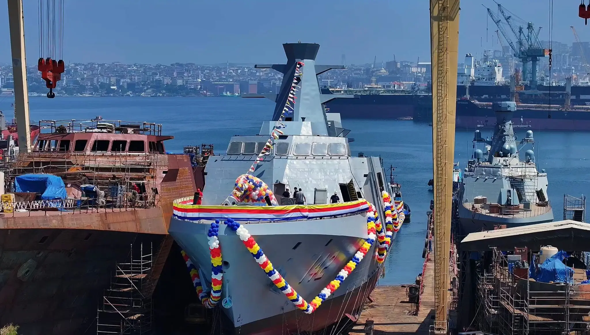 STM, Malezya için inşa ettiği ikinci korveti suyla buluşturdu