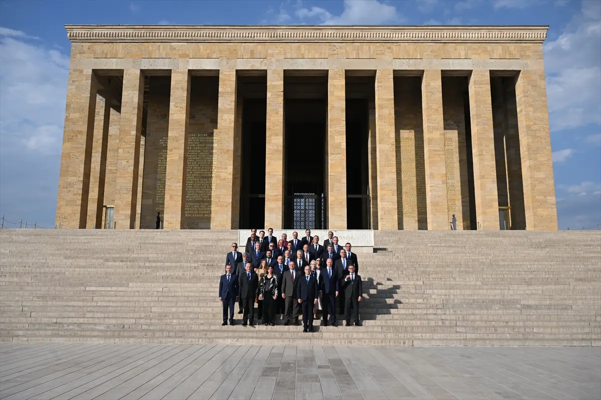 NATO temsilcilerinden Anıtkabir’e ziyaret