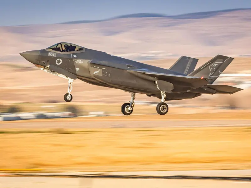 İsrail Hava Kuvvetleri, F-35'i dünyada aktif bir savaş bölgesinde (muharebede) kullanan ilk hava kuvvetidir.