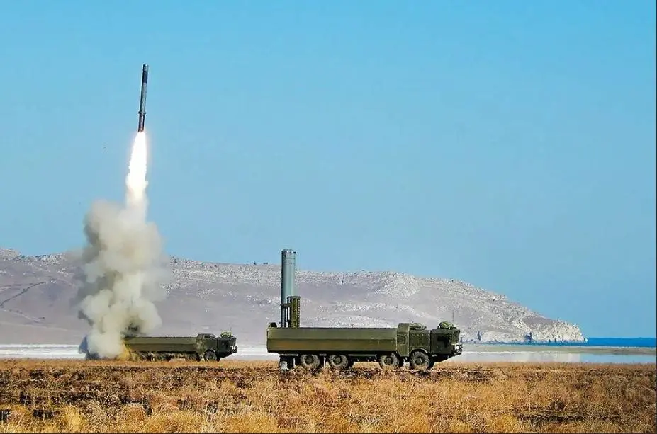 P-800 Oniks gemisavar füzesi