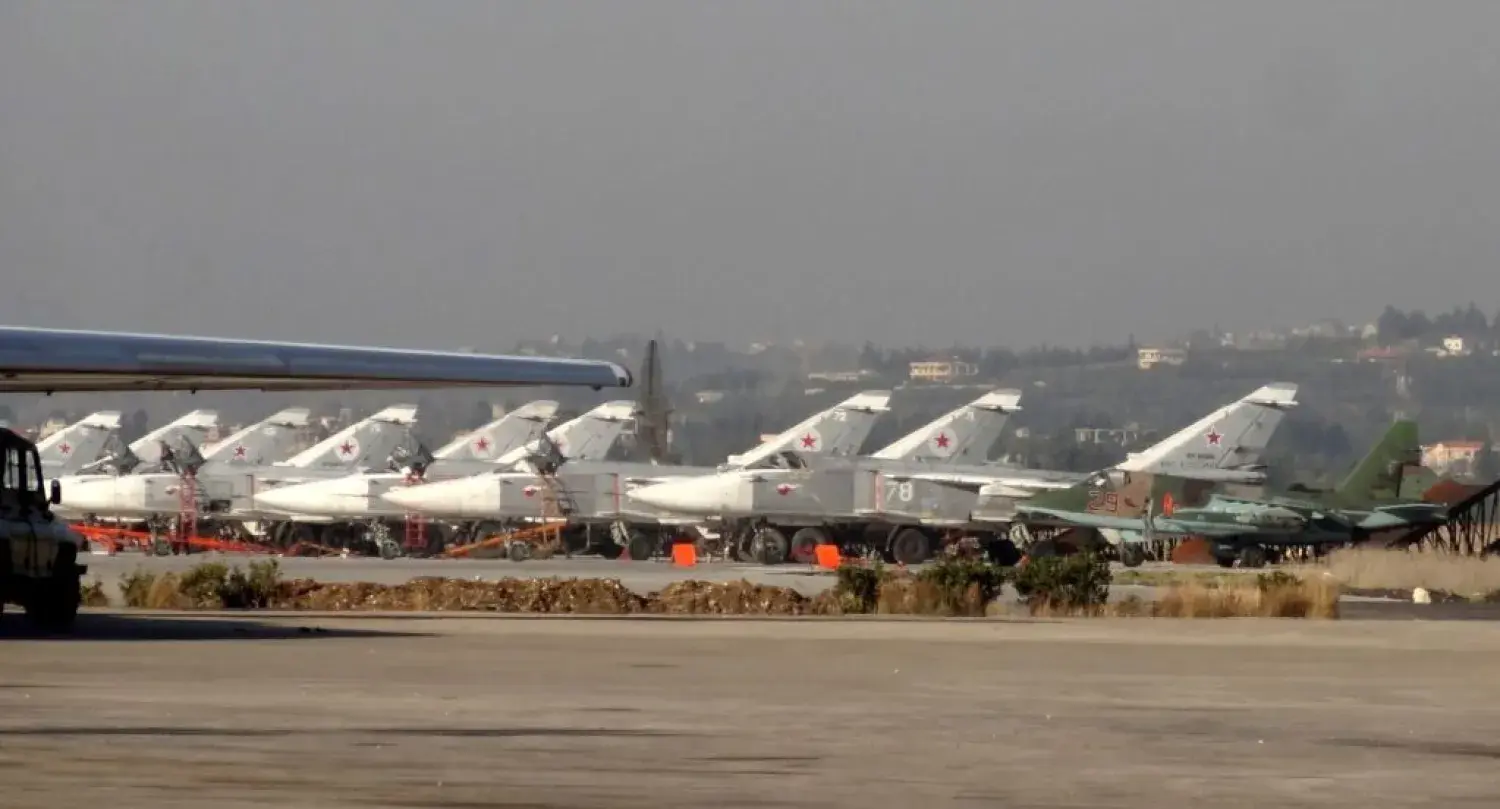 Hmeymim, Rusya'nın 2015 yılındaki askeri müdahalesinin ilk dönemlerinde üssün uçuş hattındaki yoğunluğu ile dikkat çekiyordu.