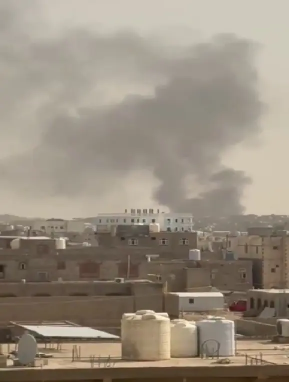 Husiler'in Marib ve Hadramut kentlerine hava saldırılarından bir kesit