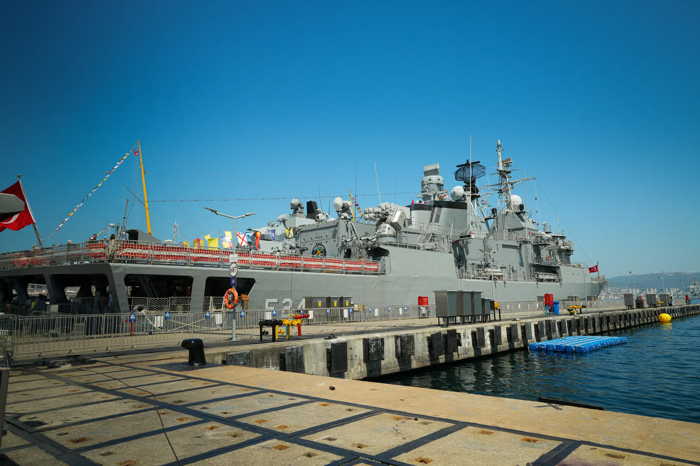 Müze gemiye dönüştürülen TCG Yavuz'un açılışı TEKNOFEST Mavi Vatan'da yapıldı