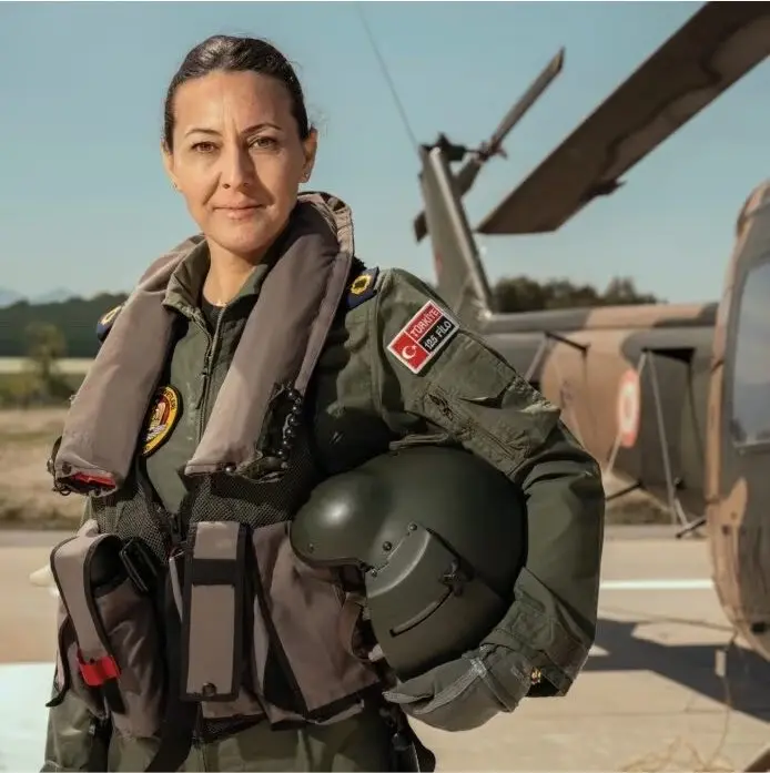 Özlem Karapınar, Türk Hava Kuvvetleri'nin ilk kadın generali oldu