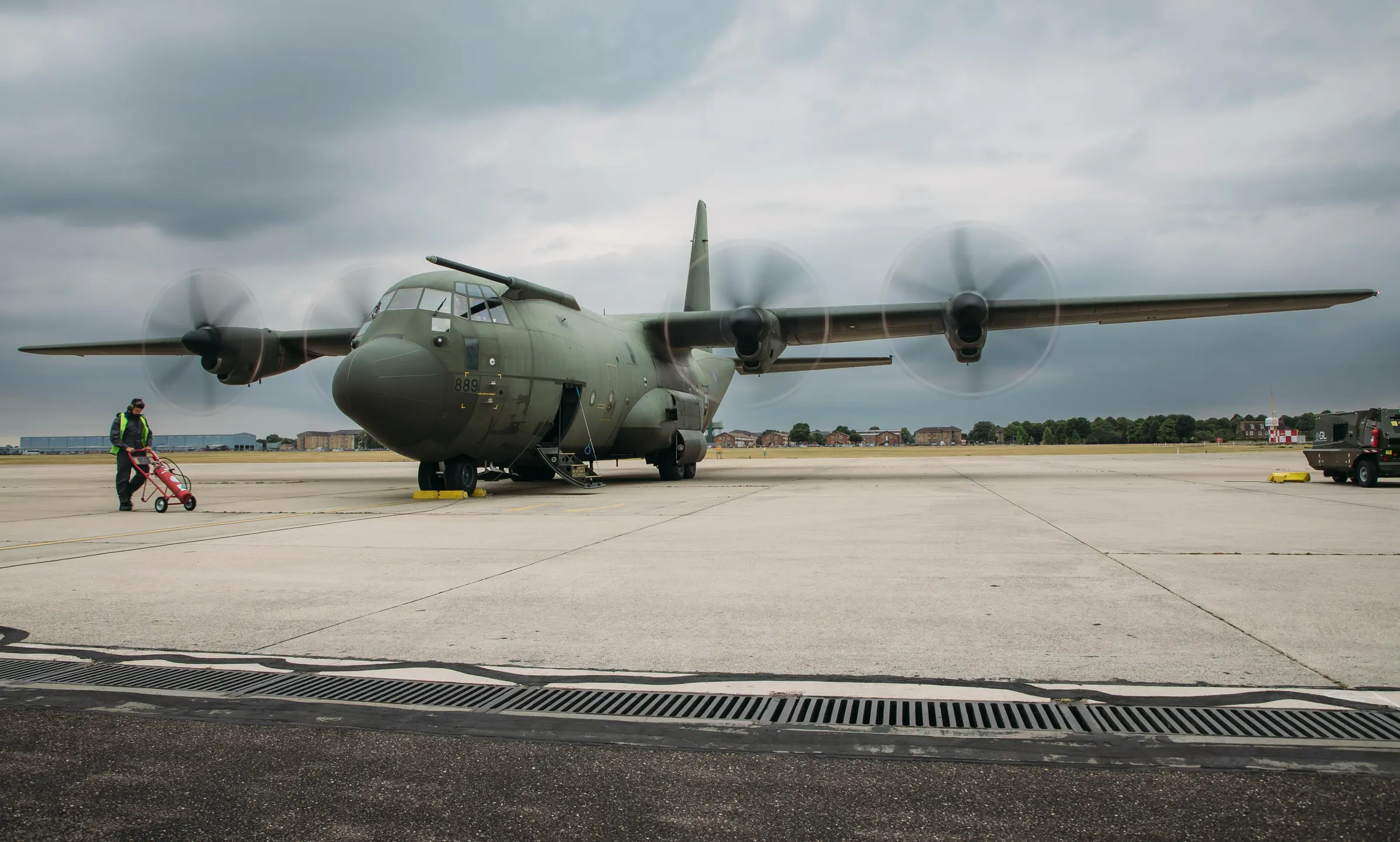 Türkiye'nin ilk C-130J nakliye uçakları teslimata hazırlanıyor