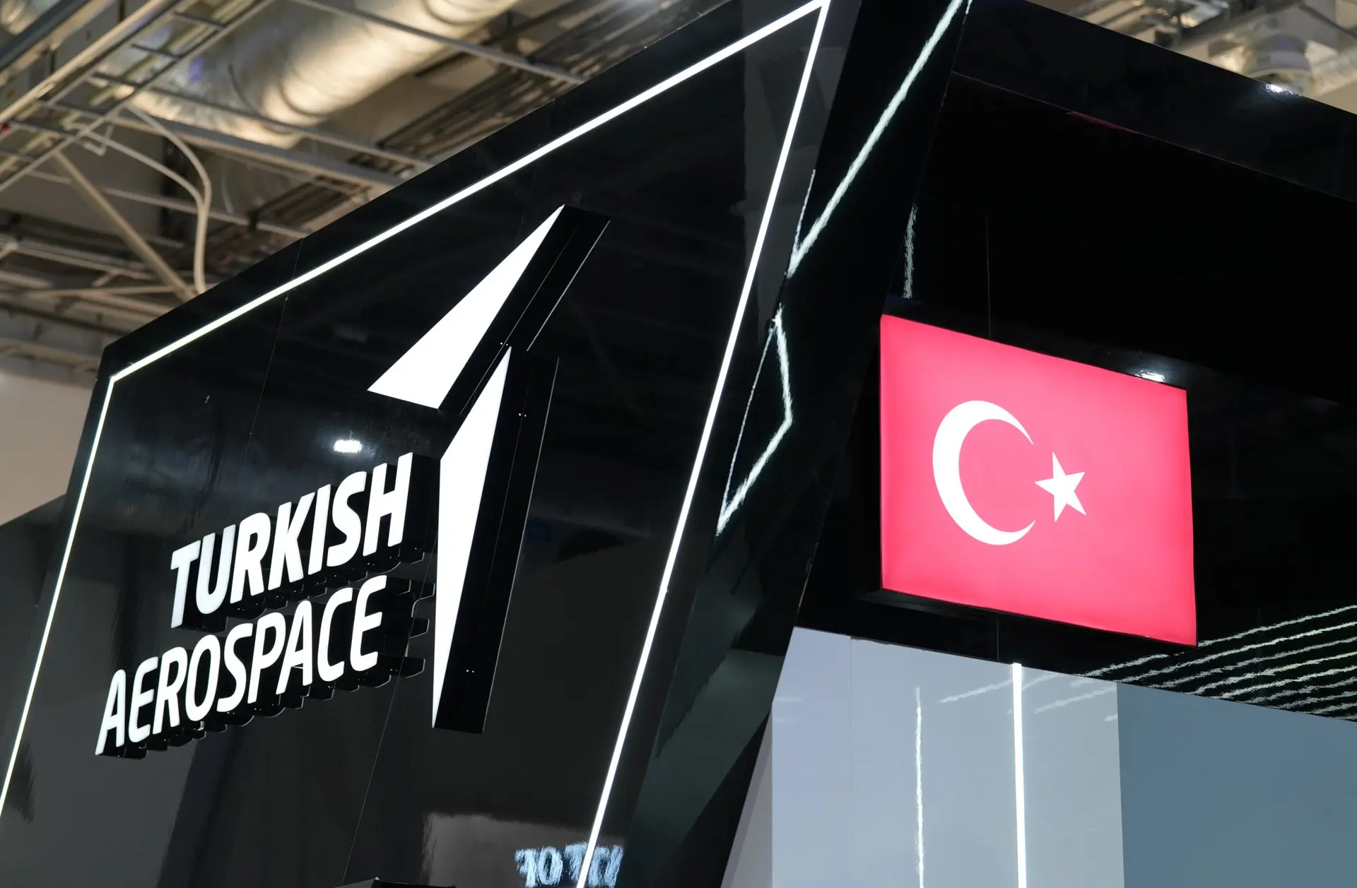 KAAN P1 ilk uçuşa hazırlanıyor: Sırada hızlı taksi testleri var